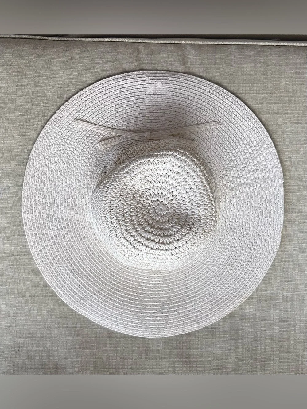 NWOT San Diego Hat Company Ivory Wide-Brim Packable Crochet Sun Hat